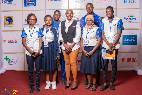 PARTICAPTION DES ETUDIANTS AU FORUM DES TALENTS